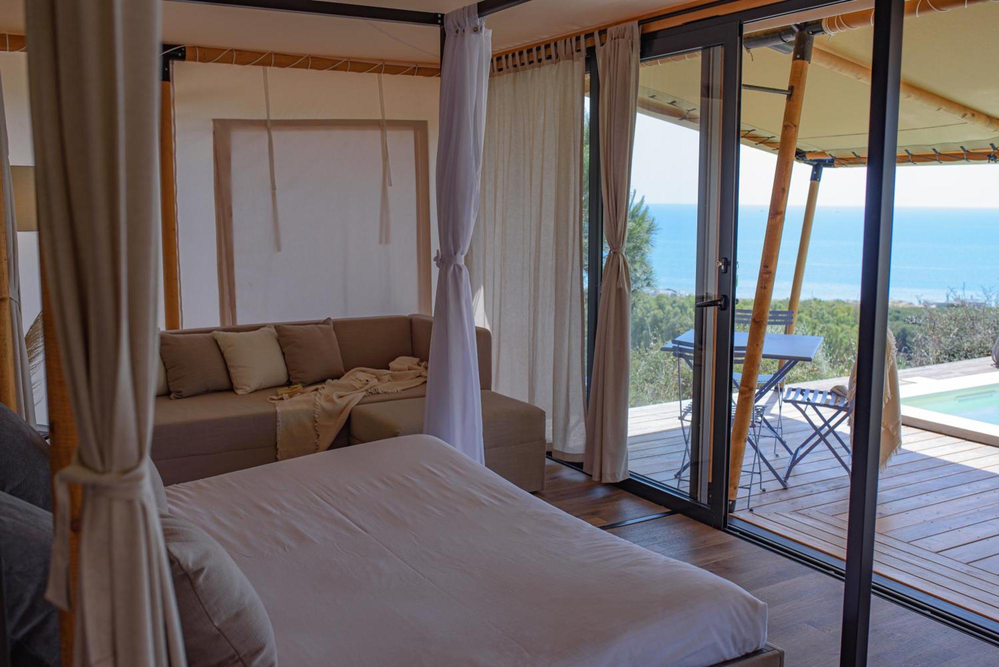 Luna Minoica Suites And Apartments Montallegro Luaran gambar
